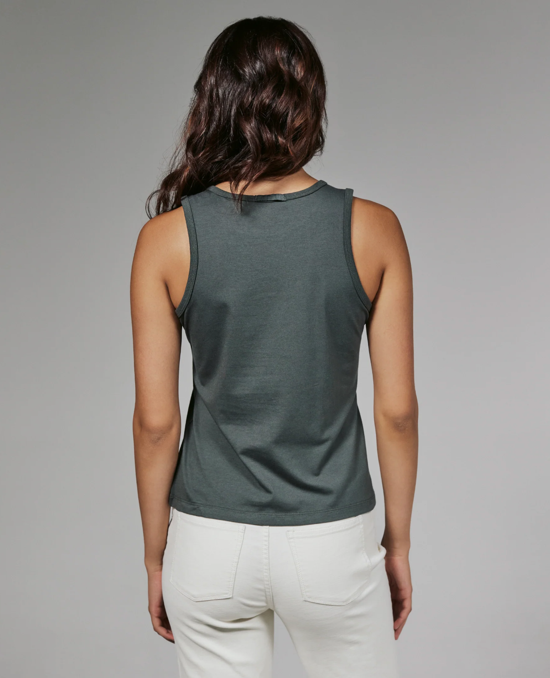 7Diamonds Basil Relaxed Crewneck