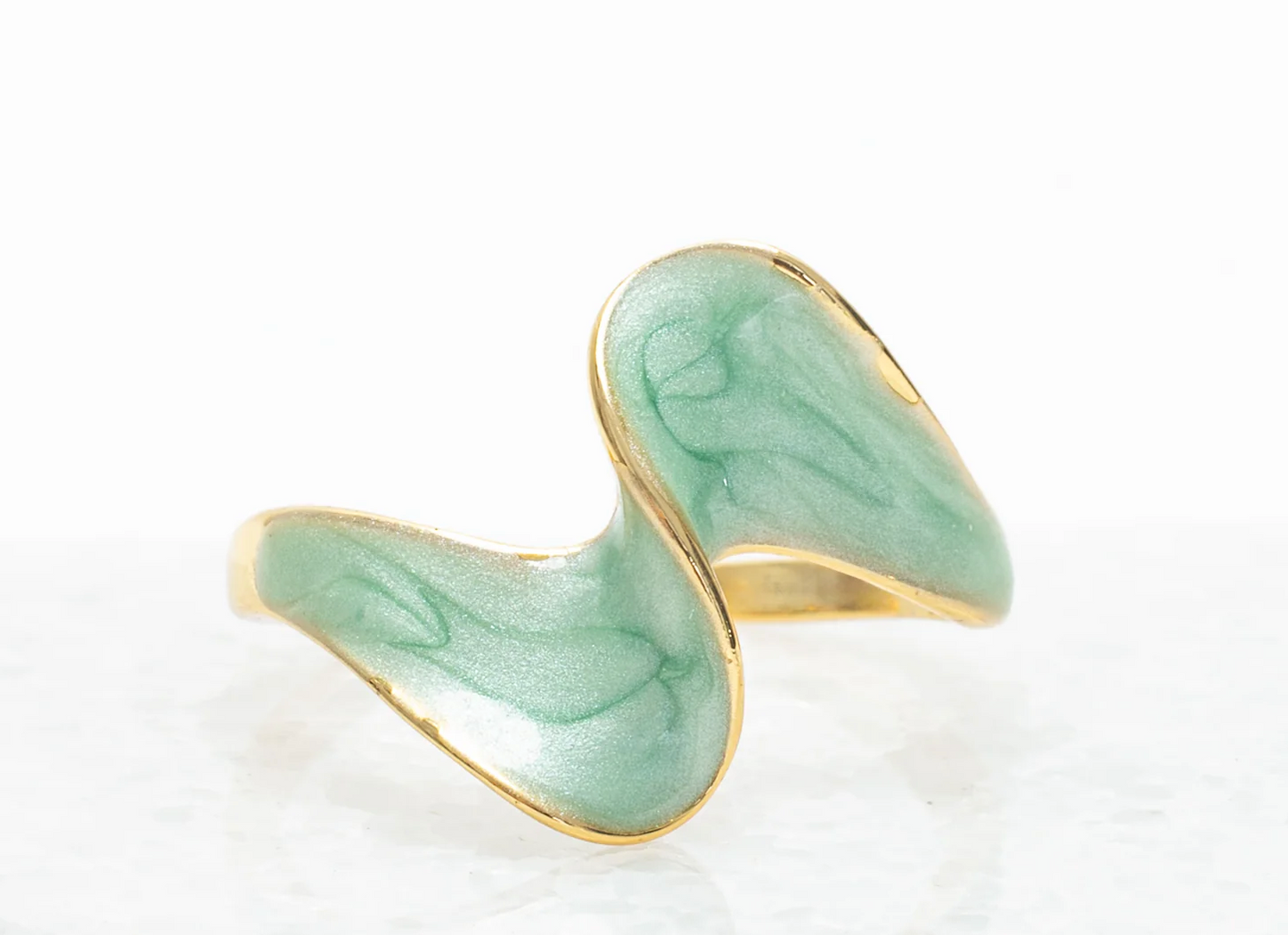 Ribbon of Light Ring
