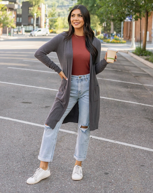 Mid Rise Nikki Girlfriend Jeans