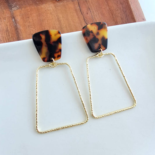 Ariana Tortoise Earrings